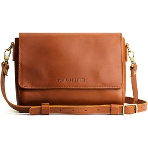 image:imagePortland Leather Goods Metro Crossbody Bag for Women  Handmade from the Finest FullGrain HidesHoney